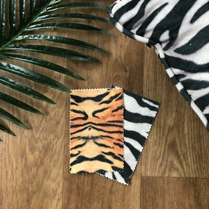 Exotic Animal Print Velour Quality Fabric For Upholstery & Curtains Per Metre - Picture 1 of 18