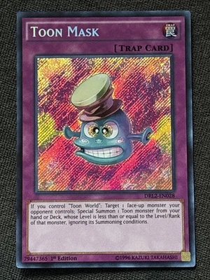 Toon Mask DRL2-EN028 Dragons of Legend 2 1st Edition Secret Rare LP - Image 1 of 4