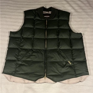 JJJJound x Eddie Bauer Canadian Vest - Size Large. Green. Excellent Condition - Picture 1 of 8