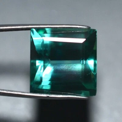 31.70 Ct 17x16.7 mm Square Green Blue Sapphire Lab Created Corundum VDO GB9946 - Image 1 of 4