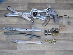 99-04 MUSTANG COBRA DRIVER LEFT WINDOW REGULATOR & TRACKS OEM FACTORY 99SVT - Picture 1 of 17