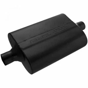 Silenciador universal con cámara Flowmaster serie 40 Delta Flow 2" entrada/salida central - Imagen 1 de 3