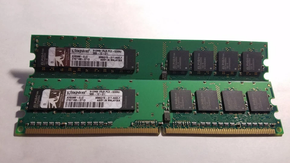 Kingston 1GB(2X512MB) PC2-5300 DDR2-667MHz non-ECC Unbuffered CL5 240-Pin DIMM  - Image 1 of 1