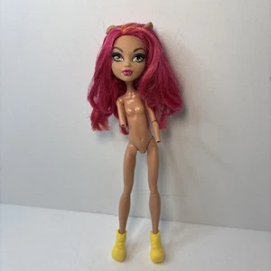 Monster High Ghoul Fair Howleen Wolf bambola 2011 (senza braccia) - Foto 1 di 5