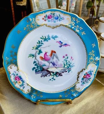 Assiette Porcelaine Ancienne Manufacture royale de Limoges Décor Oiseau - Photo 1/3