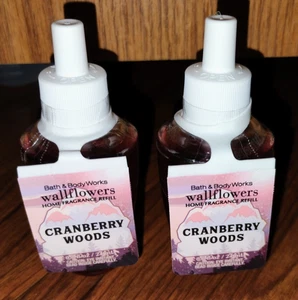 BBW Tart Cranberry Woods Fall Wallflower Refill Bulb x2 Cinnamon Bark/Cedar - Picture 1 of 2