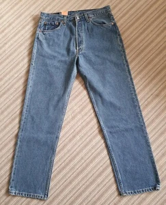 Jeans blu Levis 501 vintage (1998) Stonewash fondo di magazzino, W34 L31, *RARO*, nuovi con etichette! - Foto 1 di 7