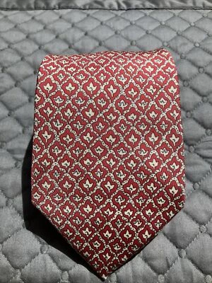 Corbata vintage de seda roja Hermes con diseño geométrico de hoja gris Foto 1 de 4