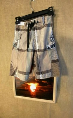 Volcom Board Shorts Multicolor Niño W22 Foto 1 de 4