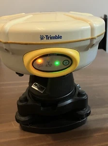 Trimble R8 GPS Antenna Receiver With Tribrach And Geodimeter Attachment - Picture 1 of 5