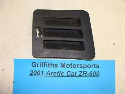 2001 ARCTIC CAT ZR600 oem left l side knee cover air vent louver trim cover - Image 1 of 4