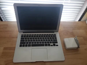Apple MacBook Air - Probado y funcionando - ***Leer descripción*** - Imagen 1 de 10