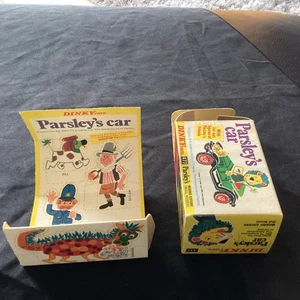 Dinky Toys 477 Parsley’s Morris Oxford Box and Plinth Only - Picture 1 of 10
