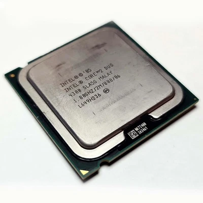 PC CPU INTEL CORE 2 DUO E4300 1.80GHZ SL9TB LGA775 PROCESSOR SOCKET COMPUTER - Image 1 of 2