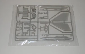 TAMIYA F-4B PHANTOM II 61121 ⭐PARTS⭐ SPRUE D-WING TANK+EJCT SEAT+MORE 1/48 - Picture 1 of 3