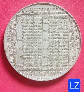 XVIII ème - Rare & Superbe Médaille en Etain 45 mm - Calendrier Républicain An 5 - Picture 1 of 5