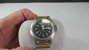 Vintage Benrus EXPANDING STRAP Wrist Watch WORKING GREAT - Picture 1 of 4