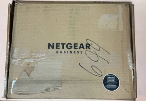 Conmutador inteligente Ethernet Gigabit PoE 52 puertos NETGEAR (GS752TP) - administrado - Imagen 1 de 6