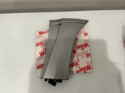 Guardabarros del pasajero derecho Subaru WRX 2008-2014 adorno OEM gris #D3-28 Foto 1 de 4