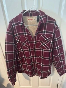 Wrangler Herren Gr. M Sherpa Fleece gefüttert kariert rot Flanell Button Down Hemd - Bild 1 von 4