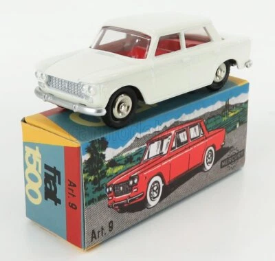 MODELLINO AUTO EPOCA STATICO FIAT 1500 BERLINA 1958 BIANCO MODELLISMO SCALA 1/48 - Immagine 1 di 4