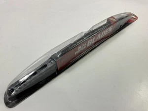 Pilot WBP-20CF Arista Carbon Fiber Windshield Wiper Blade, 20" - Picture 1 of 5
