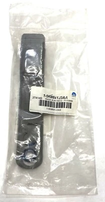 New OEM Mopar DOdge Ram 1500 2500 3500 Center Belt Assembly 2006-09 5KM841J3AA - Image 1 of 3