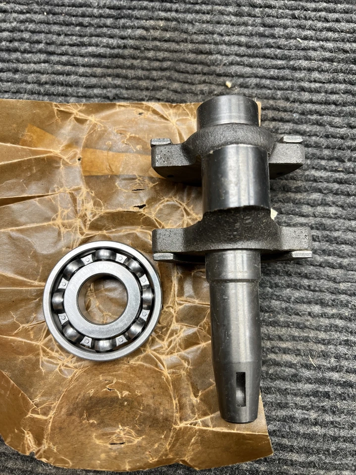 NOS MOPAR 4049756 CRANKSHAFT - Image 1 of 4