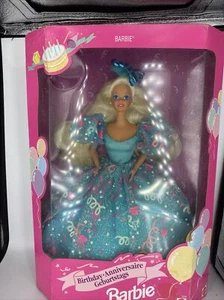 Mattel Birthday Barbie Doll She's the Prettiest Present 11333 1993 - Imagen 1 de 3