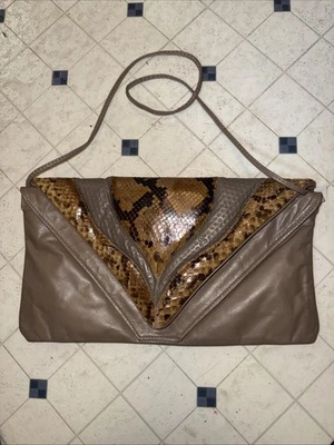 Vintage rattlesnake beige leather snakeskin oversized clutch purse party vtg bag Foto 1 de 4