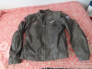 TRIUMPH AUTHORIZED AND BRANDED MEN'S LEATHER JACKET, SIZE 48/58 - Foto 1 di 16
