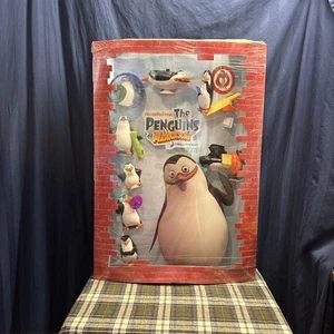 McDonald’s The Penguins Of Madagascar Happy Meal Display 2010       S1 - Picture 1 of 16