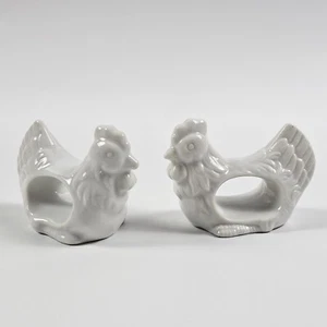 2 Vintage White Ceramic Chicken Rooster Napkin Rings Farmhouse Made In Japan - Picture 1 of 8