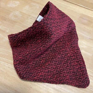 (2) Schal Hals Kutte rot/schwarz magnetisch (100% Polyester) Damen NEU - Bild 1 von 6