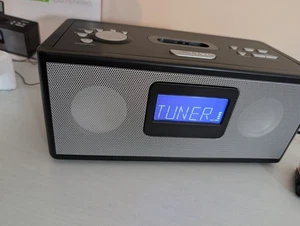 InspiRed iPod Dock System Radio/Clock/Alarm - Picture 1 of 22
