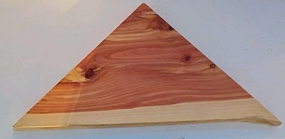 Estante de esquina flotante de cedro borde vivo hecho a mano hecho en Kentucky soporte local Foto 1 de 3