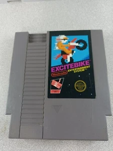 Vintage 1985 NES Excitebike Video Game - Picture 1 of 3