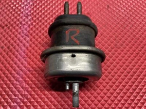 2008 - 2017 LEXUS LS460 LS600H AWD - FRONT RIGHT ENGINE MOTOR MOUNT OEM - Picture 1 of 4