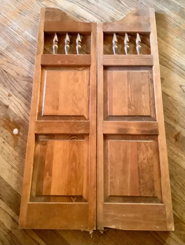 VINTAGE pair WOOD SWINGING BAR SALOON CAFE WESTERN DOUBLE DOORS panel Cover