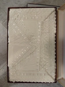 Lenzuolo E Federe Set  Matrimoniale con pizzo Macramè Panna - Foto 1 di 3