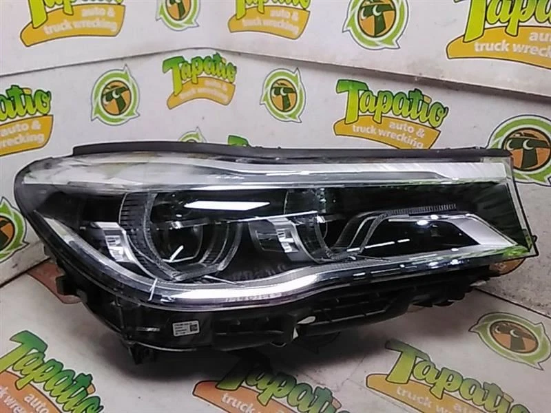 Faro derecho pasajero sin diseño halo compatible con BMW 740i 2599327 16-19 Foto 1 de 1