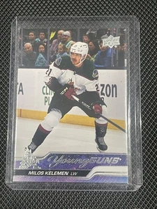 Milos Kelemen - 2023-24 Upper Deck Series 1 - Young Guns #211 RC - Coyotes - Bild 1 von 1