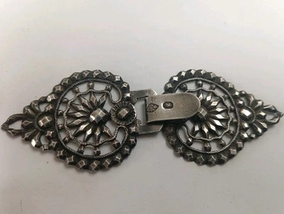 ANCIENNE BOUCLE DE CAPE  ARGENT MASSIF POINCON AU COQ  - Photo 1/4