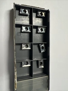 NEU ISCAR APKT 1003PDR HM IC328 EINSÄTZE - BOX HAT 8 EINSÄTZE - Bild 1 von 4
