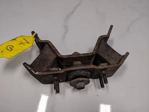 KIA SORENTO 2.5 CRDI MK1 AUTO GEARBOX MOUNT #7 - Picture 1 of 2