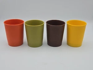 Vintage Tupperware Tumblers Juice Cups 1251 - 6 oz. in Various Colors Set of 4 - Picture 1 of 9