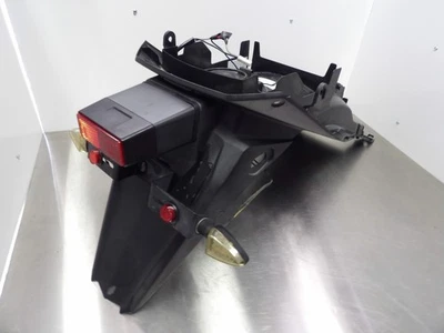 07-09 Guardabarros trasero Suzuki Bandit GSF1250S con soporte de matrícula 35927-38G50 Foto 1 de 4