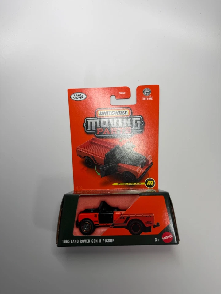 Matchbox Moving Parts Super Chase 1965 Land Rover Gen II Pickup - Image 1 of 1
