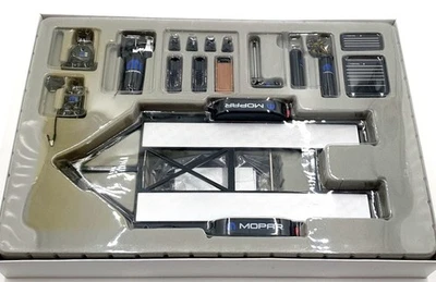 GMP 1/18 Scale G1800149 - Mopar Tool And Trailer Set Black - Image 1 of 4