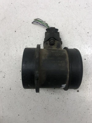 Sensor medidor de flujo de aire másico Volvo S60 2002 diésel MAF 8670115 DRA46975 Foto 1 de 4